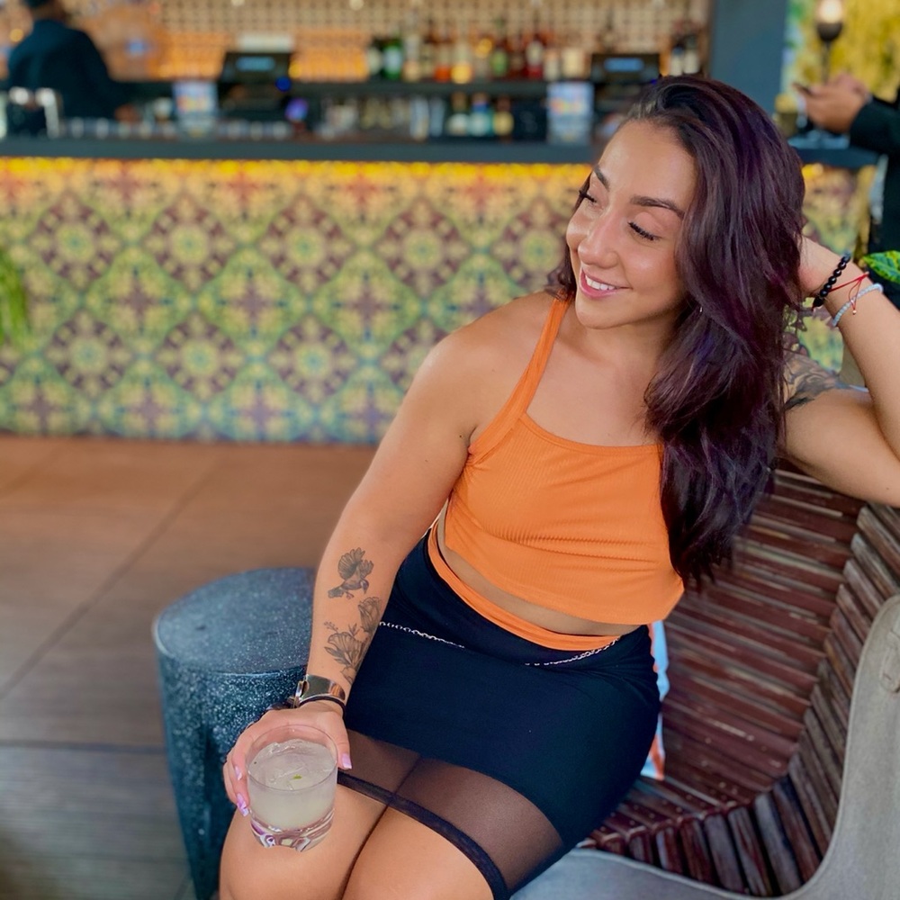 Meet your Posher, Aylin